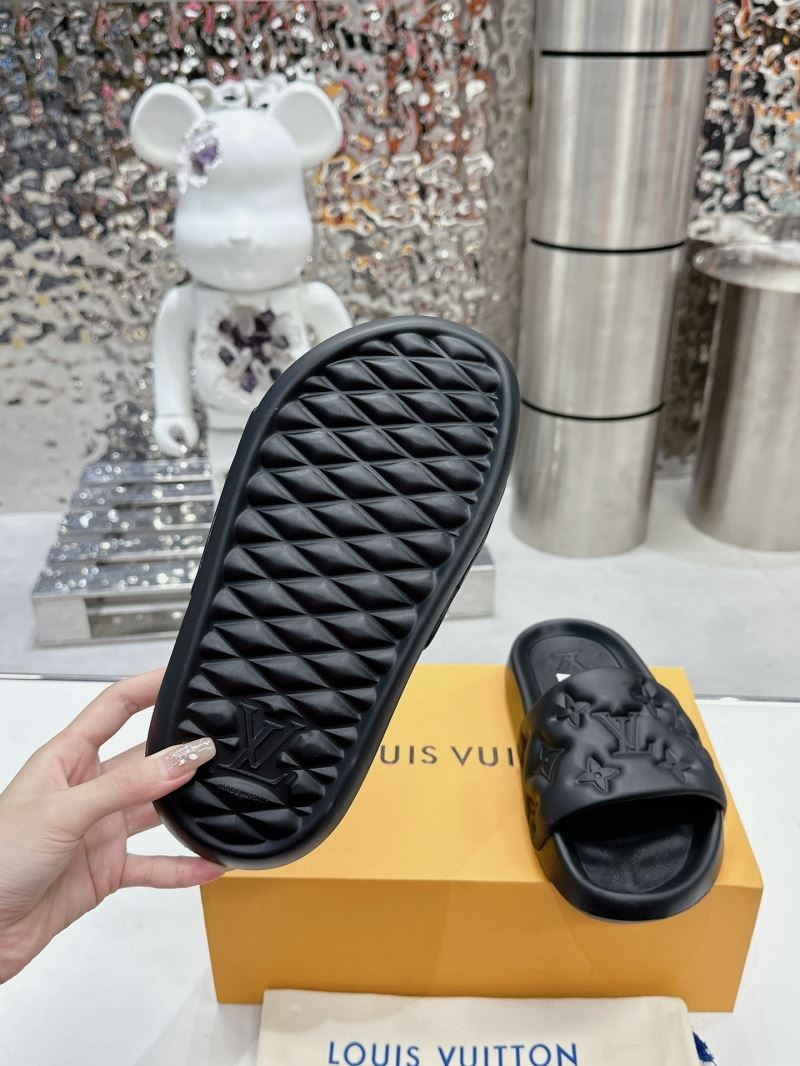 Louis Vuitton Slippers